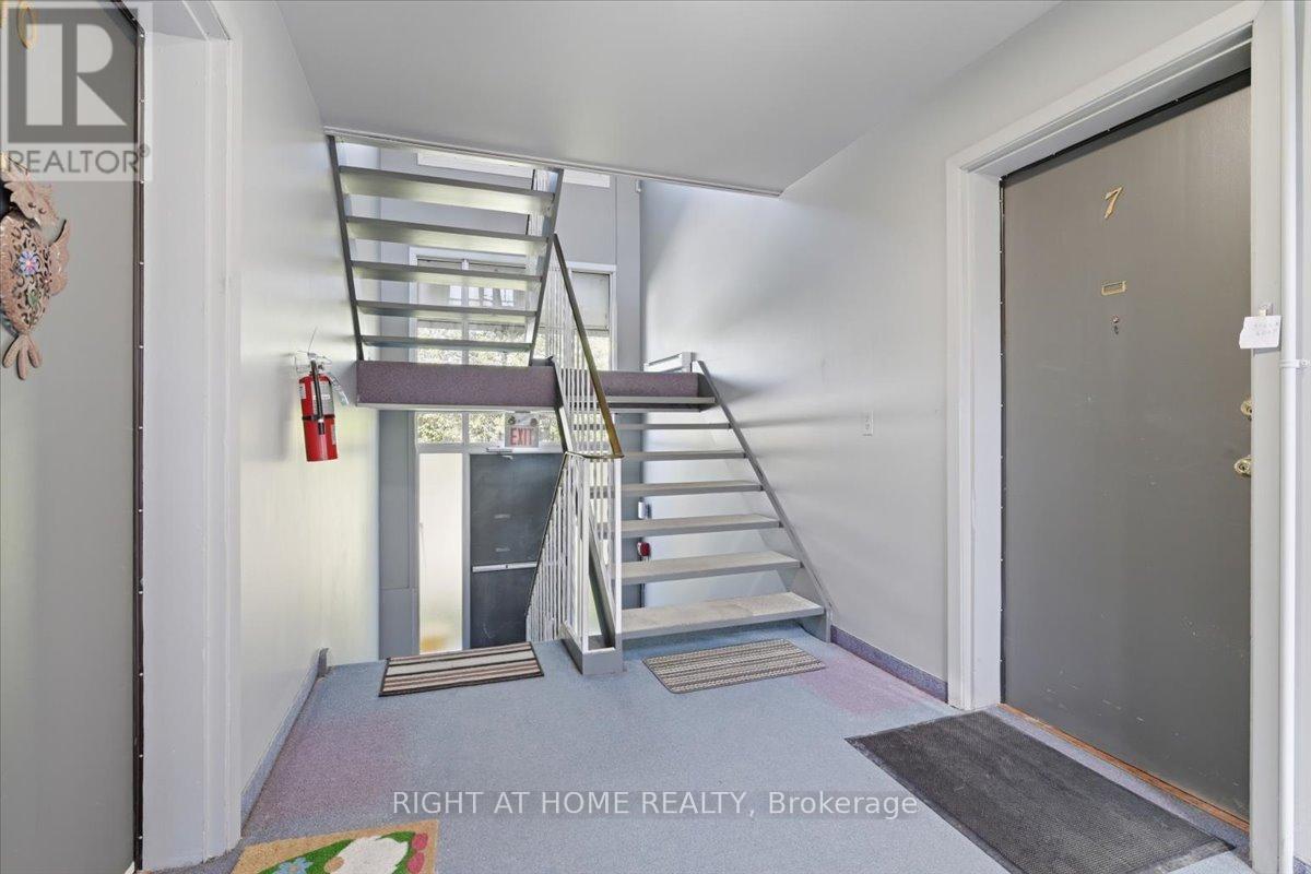 116 SASKATOON AVENUE N - 8