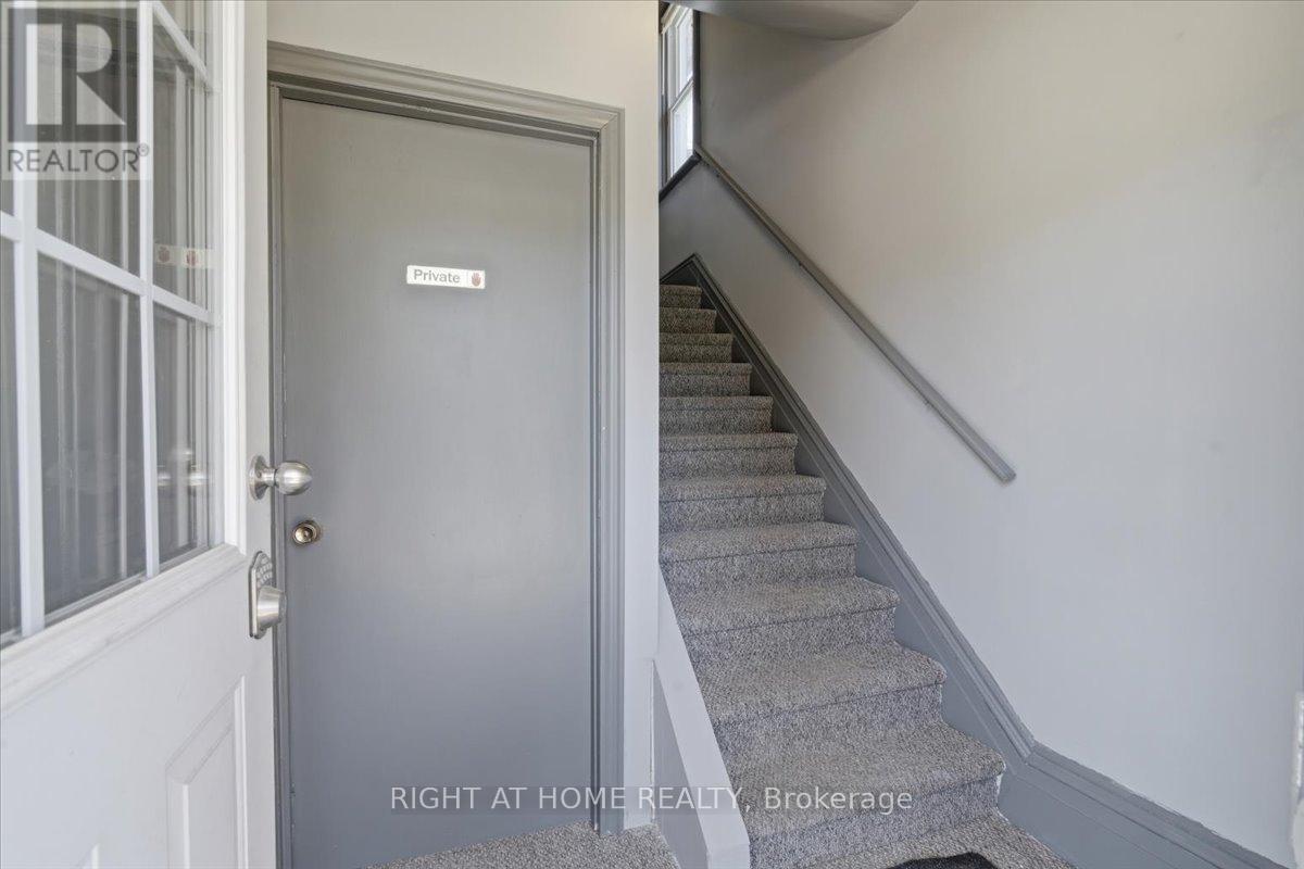 116 SASKATOON AVENUE N - 9