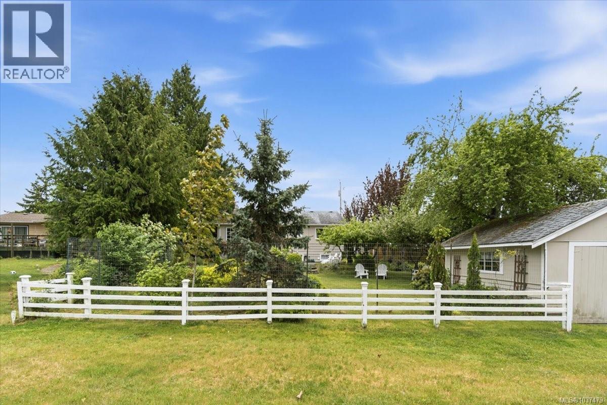 363 Pioneer Cres - 18