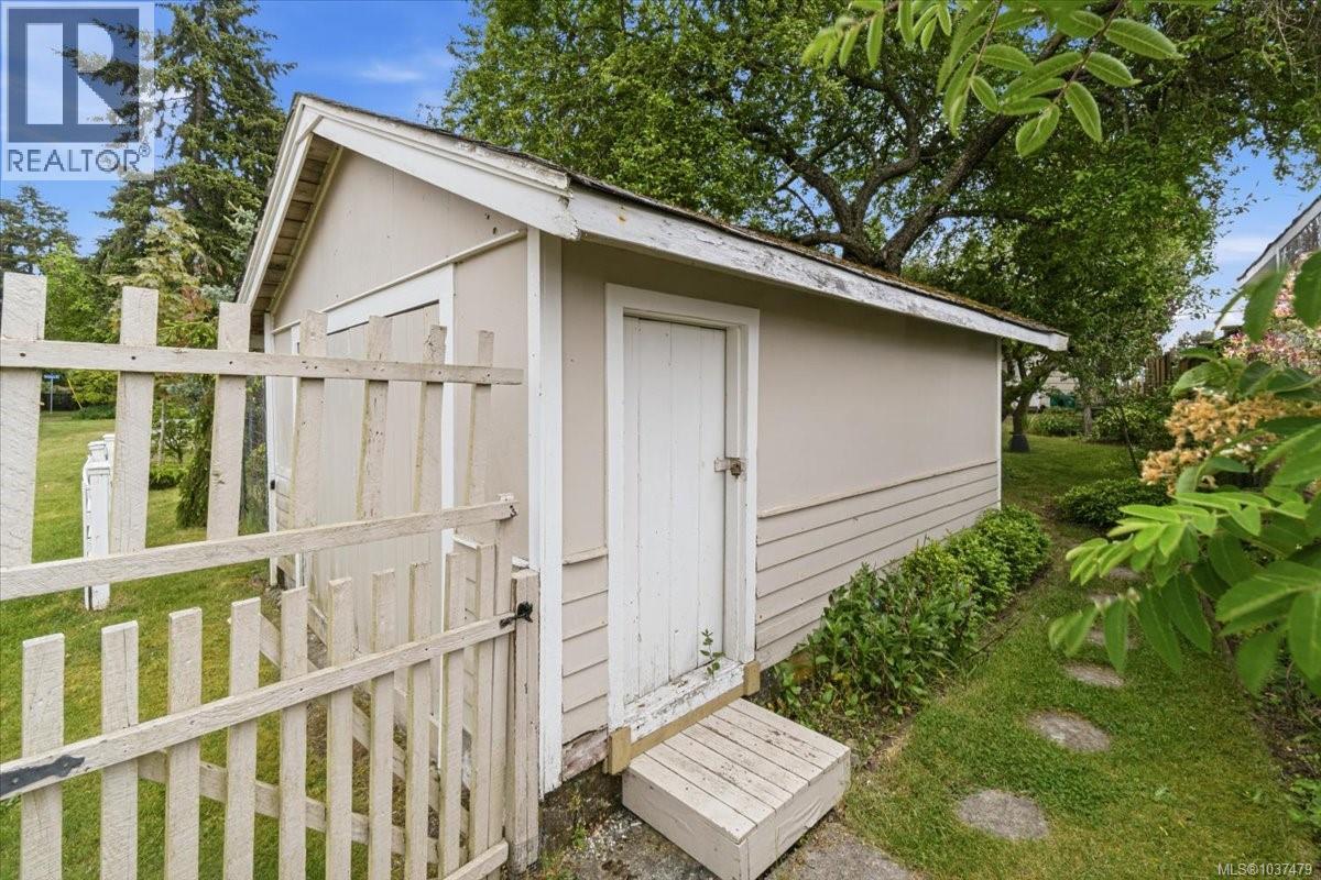 363 Pioneer Cres, Parksville