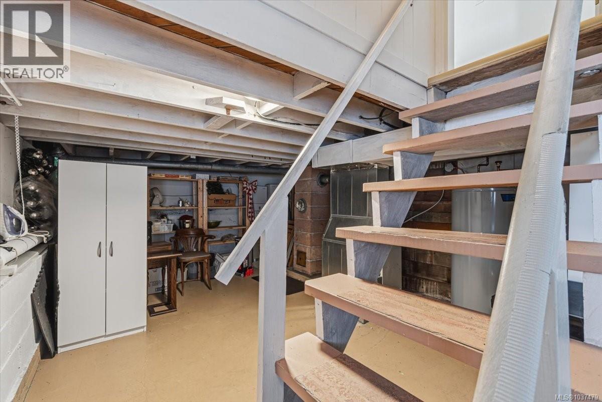 363 Pioneer Cres, Parksville