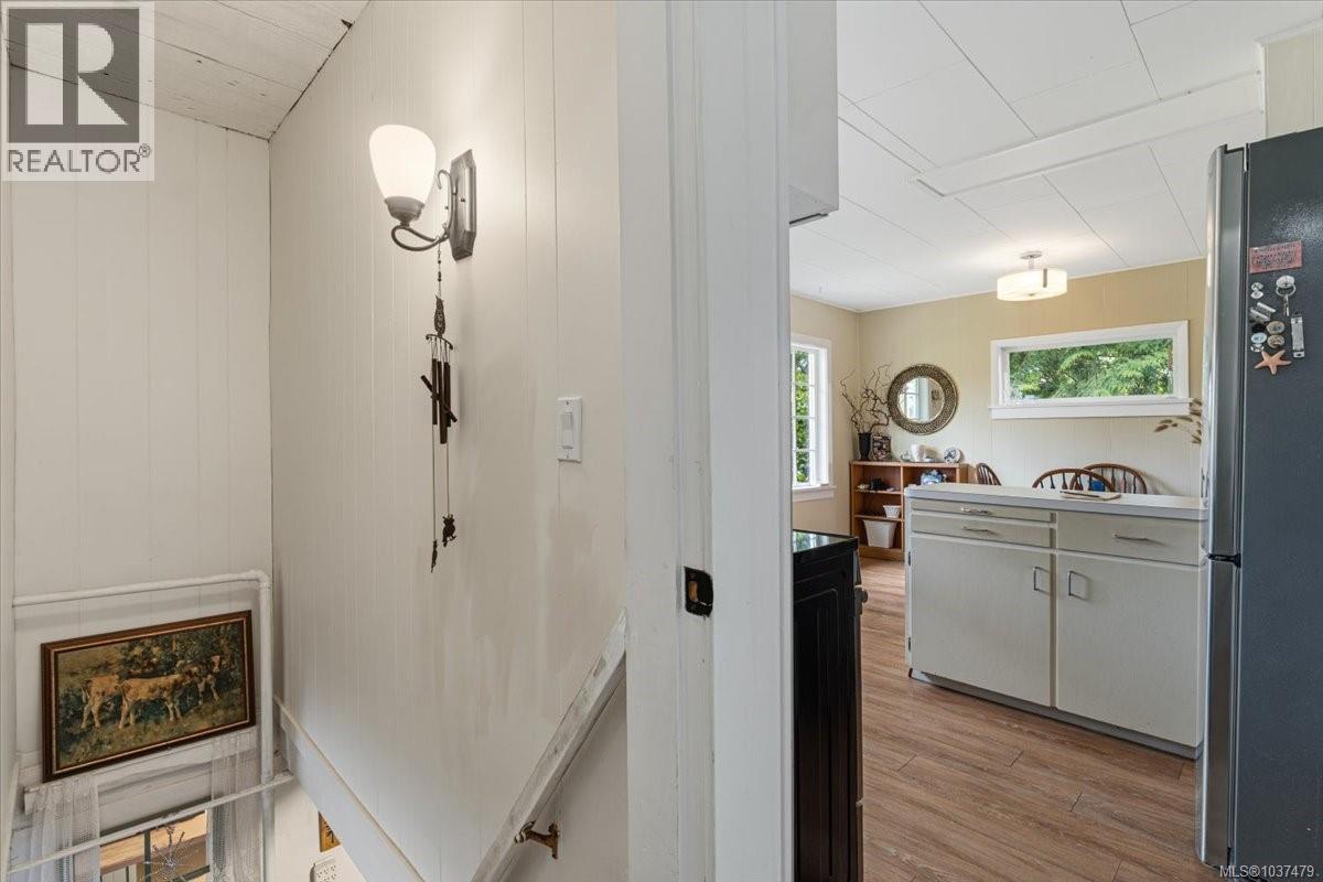363 Pioneer Cres, Parksville