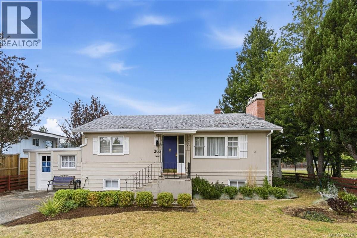 363 Pioneer Cres - 39