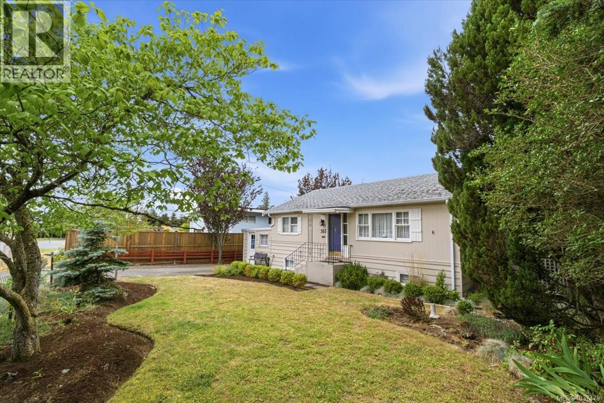 363 Pioneer Cres, Parksville