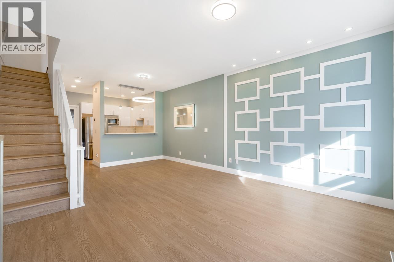 2 Bed, 2 Bath Townhouse for Sale in Richmond – 8 7833 HEATHER STREET, Richmond – MLS# R3125630 - Image 2
