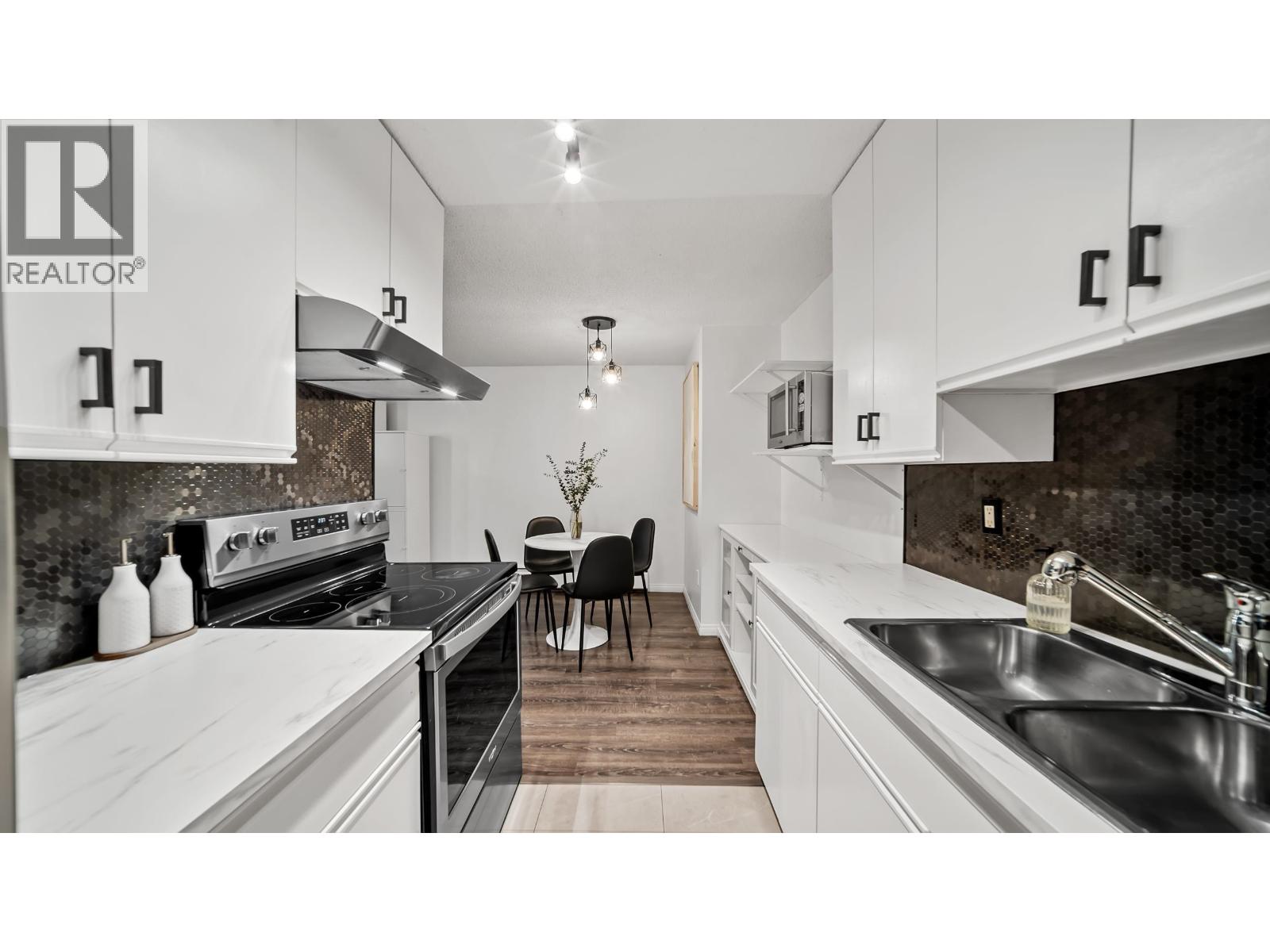 214 5340 HASTINGS STREET, Burnaby