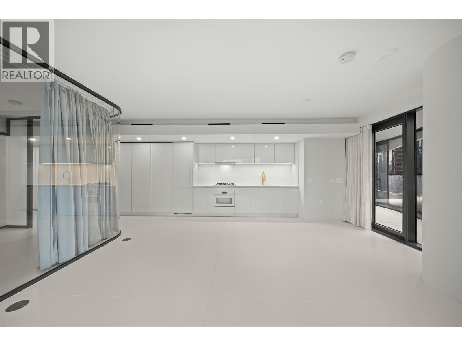 702 1033 NELSON STREET, Vancouver