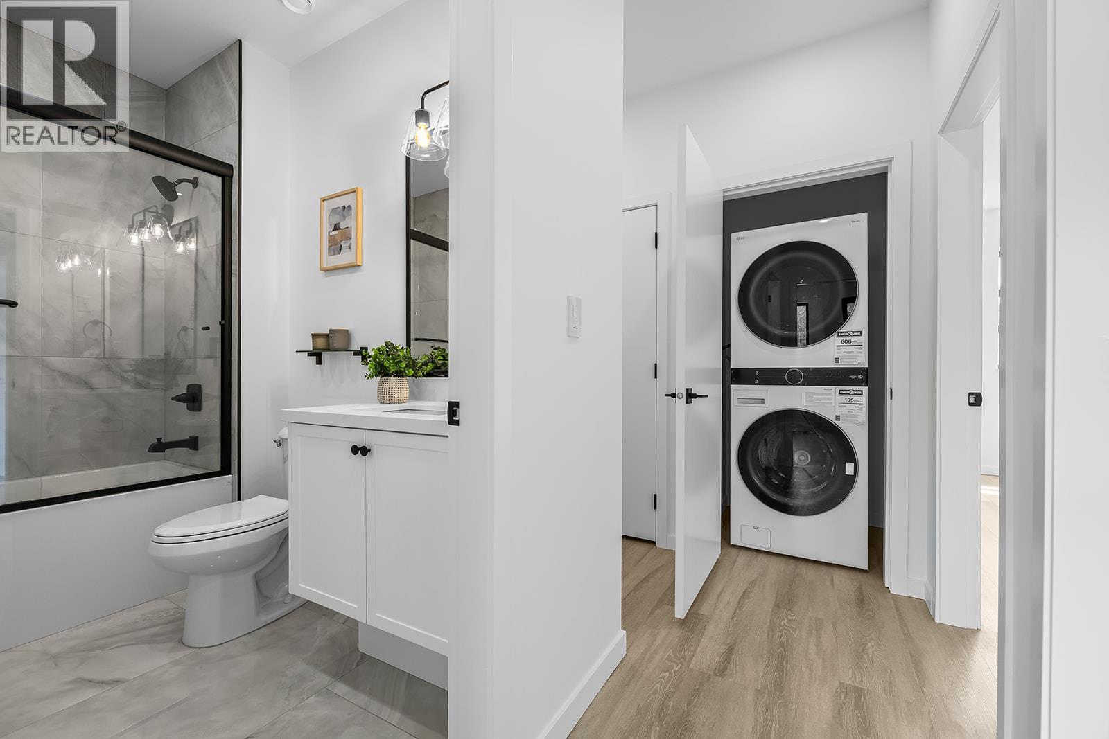 3210 Salmon Road Unit# 5, West Kelowna