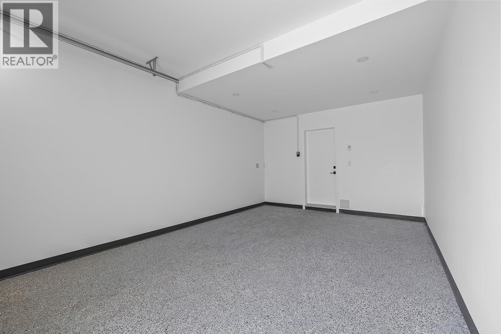 3210 Salmon Road Unit# 5, West Kelowna