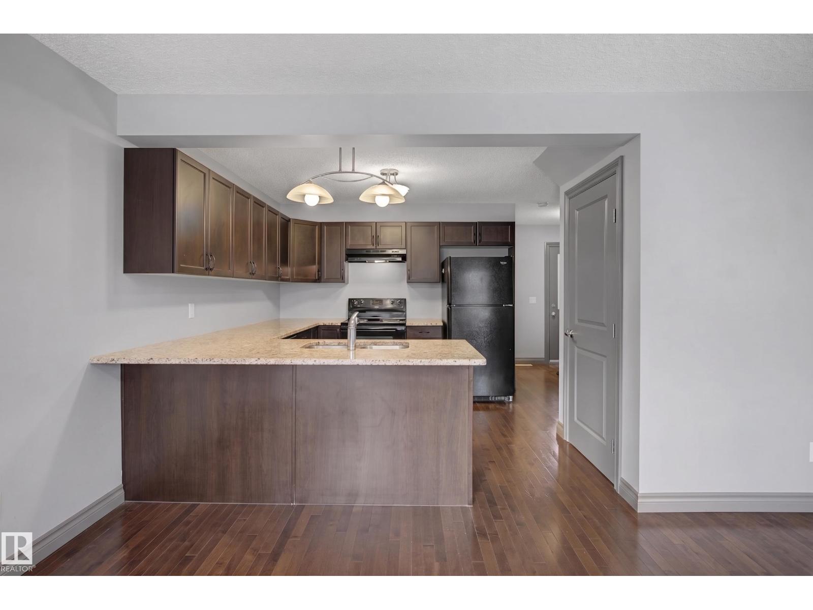 #23 2005 70 ST SW - 8