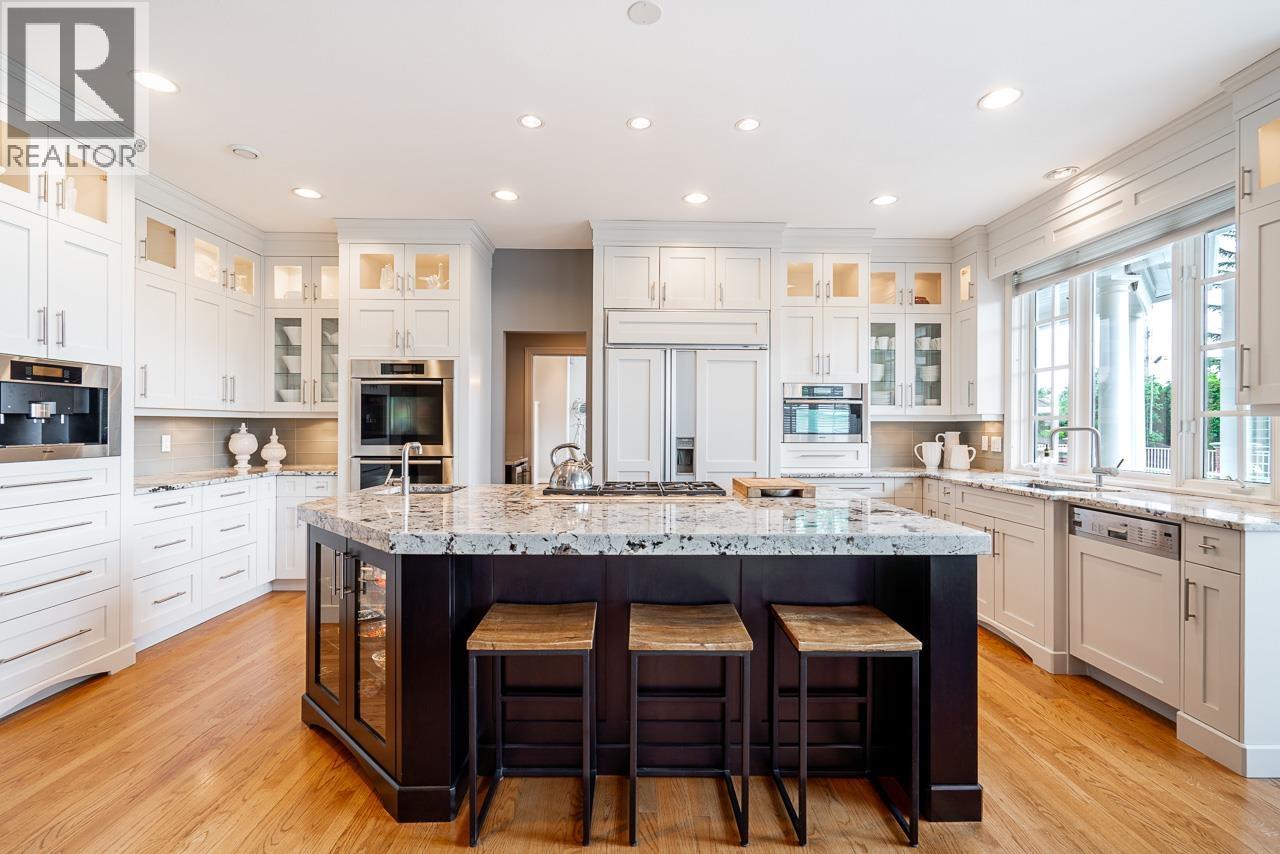 7976 GOVERNMENT ROAD, Burnaby