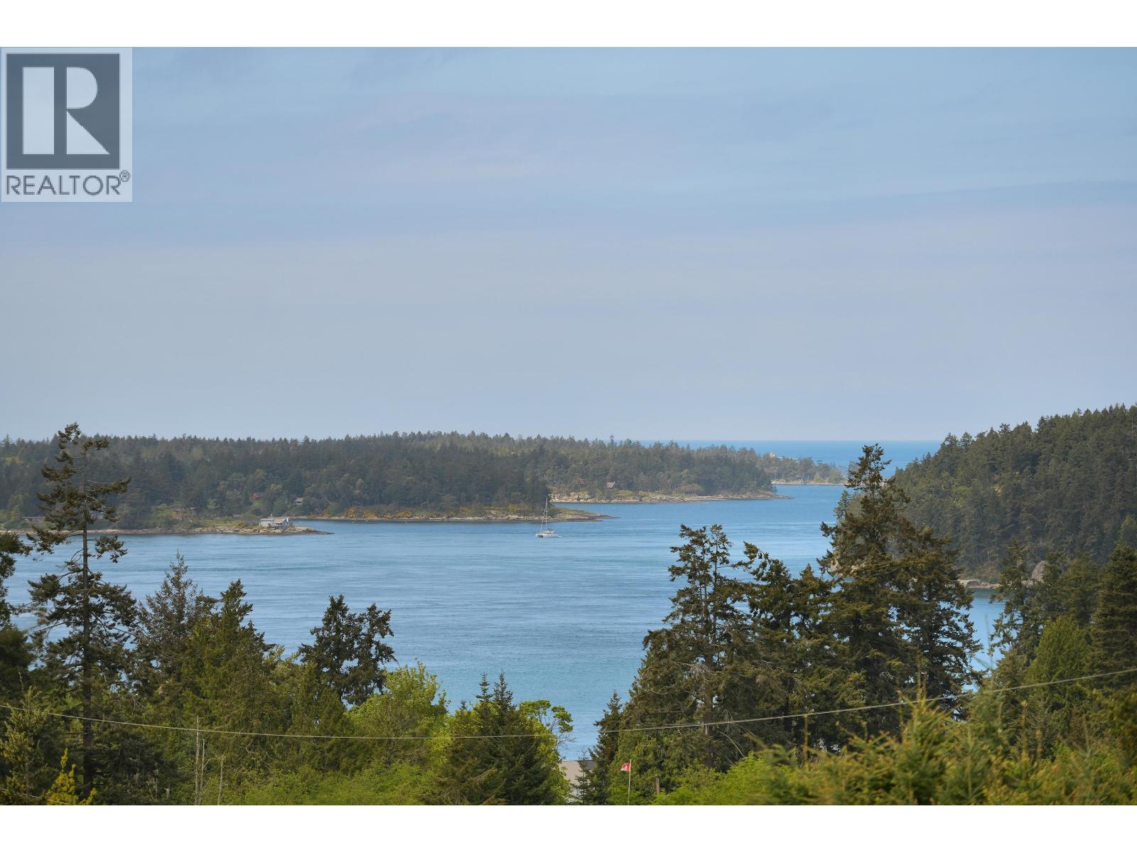 430 MCKERCHER ROAD, Mayne Island