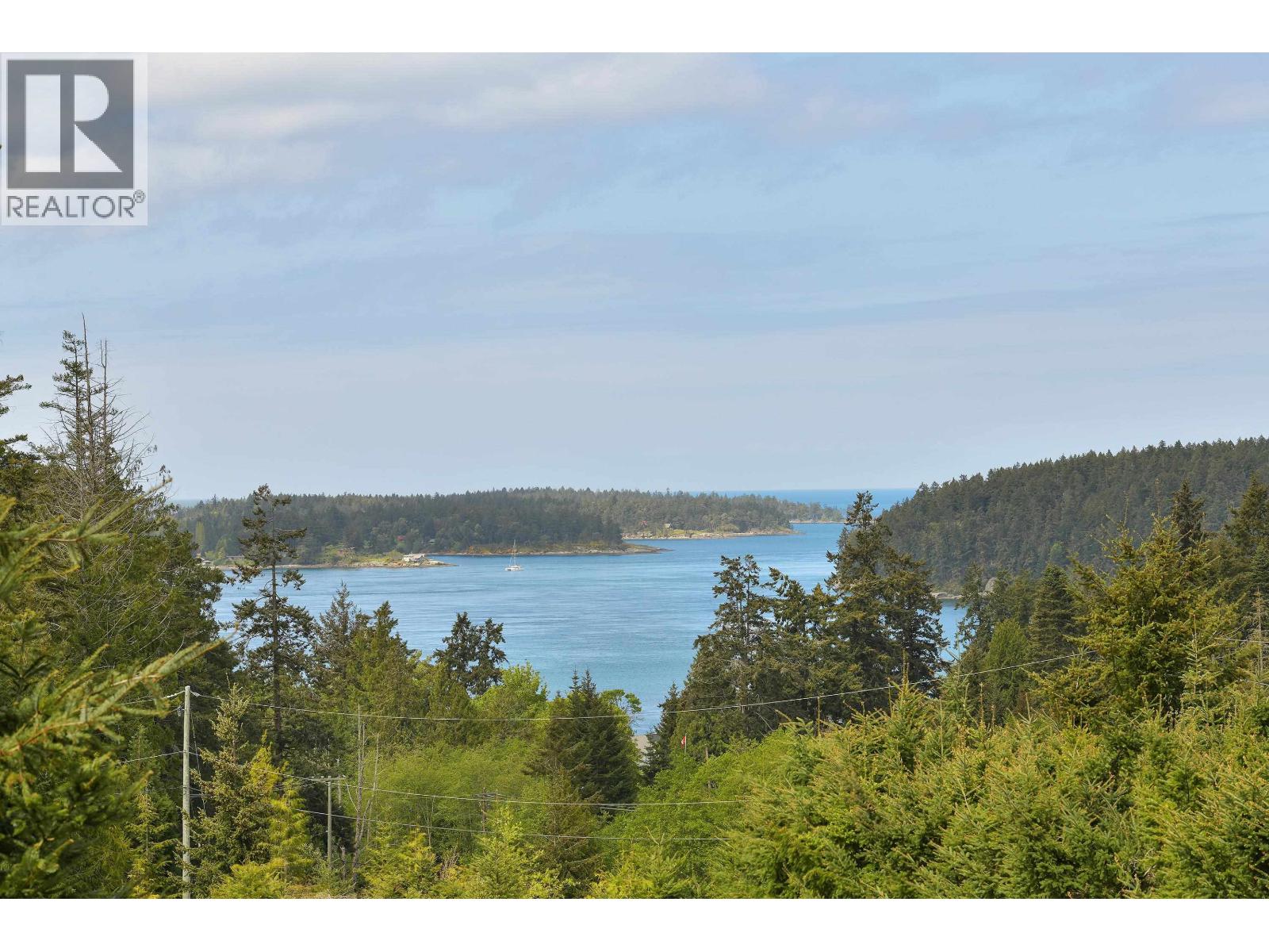 430 MCKERCHER ROAD, Mayne Island