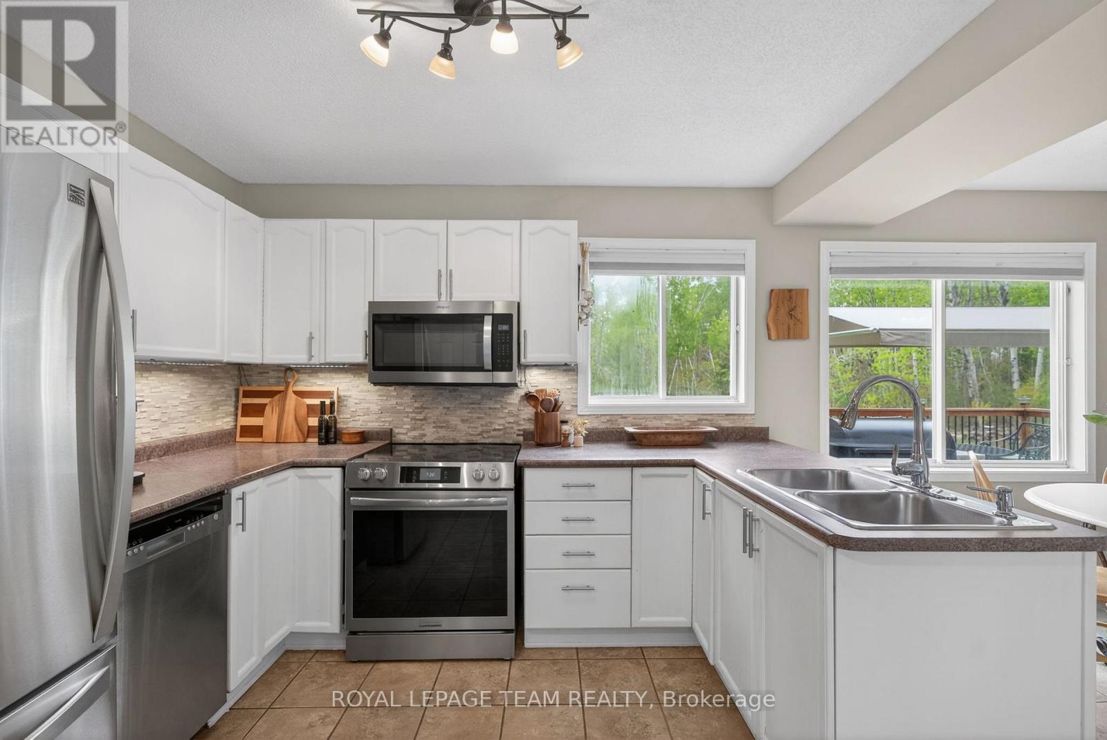 480 DENNISON ROAD - 15