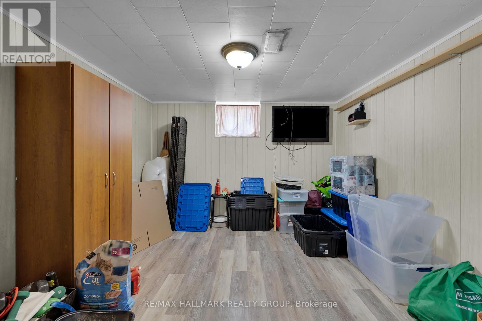 86 JASPER AVENUE - 29