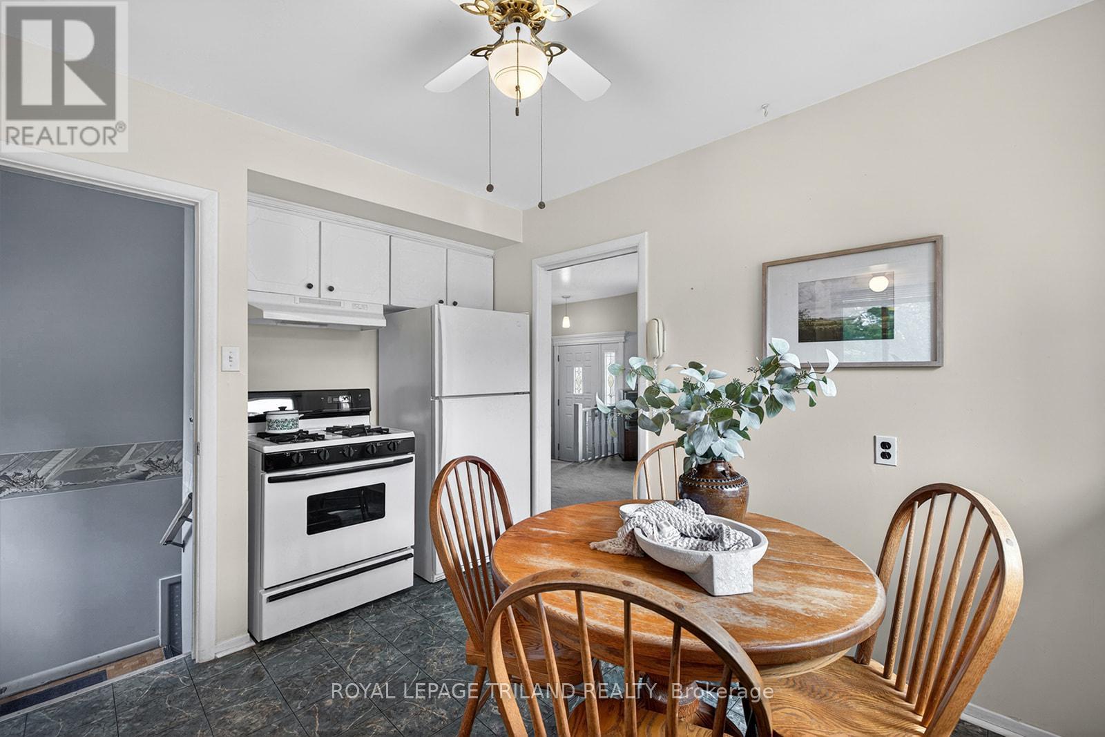 1026 CHIPPEWA DRIVE - 10