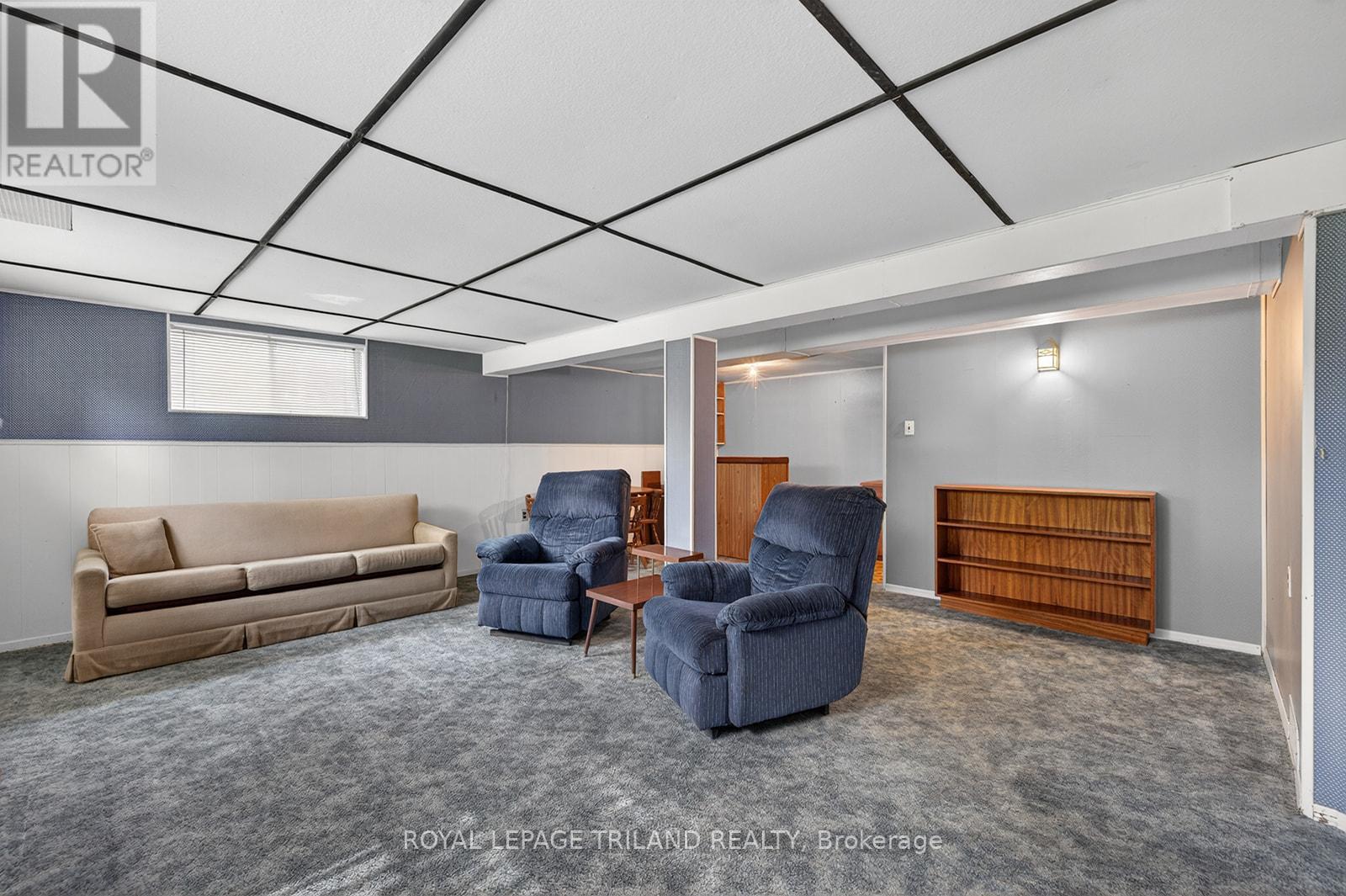 1026 CHIPPEWA DRIVE - 24