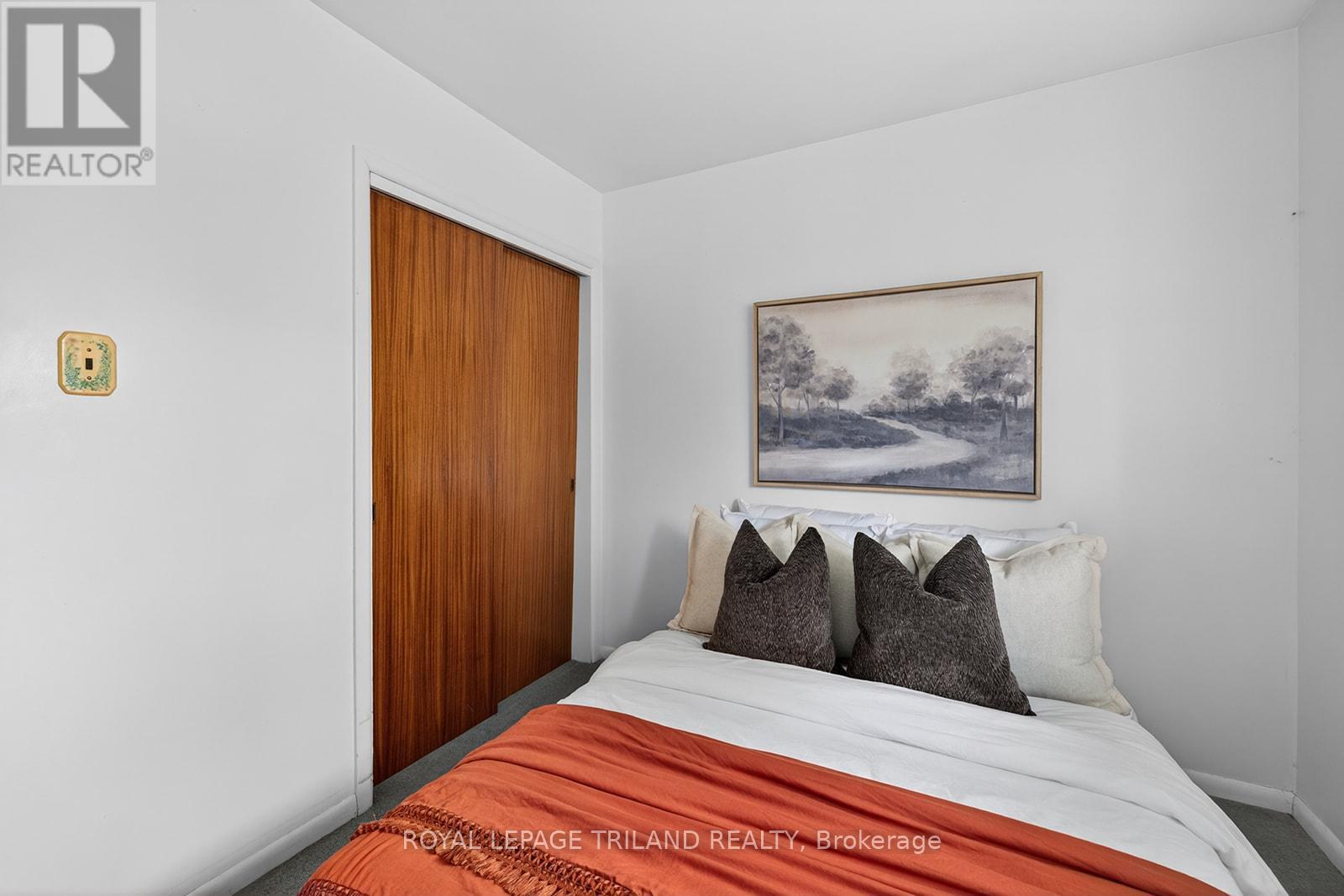 1026 CHIPPEWA DRIVE - 13