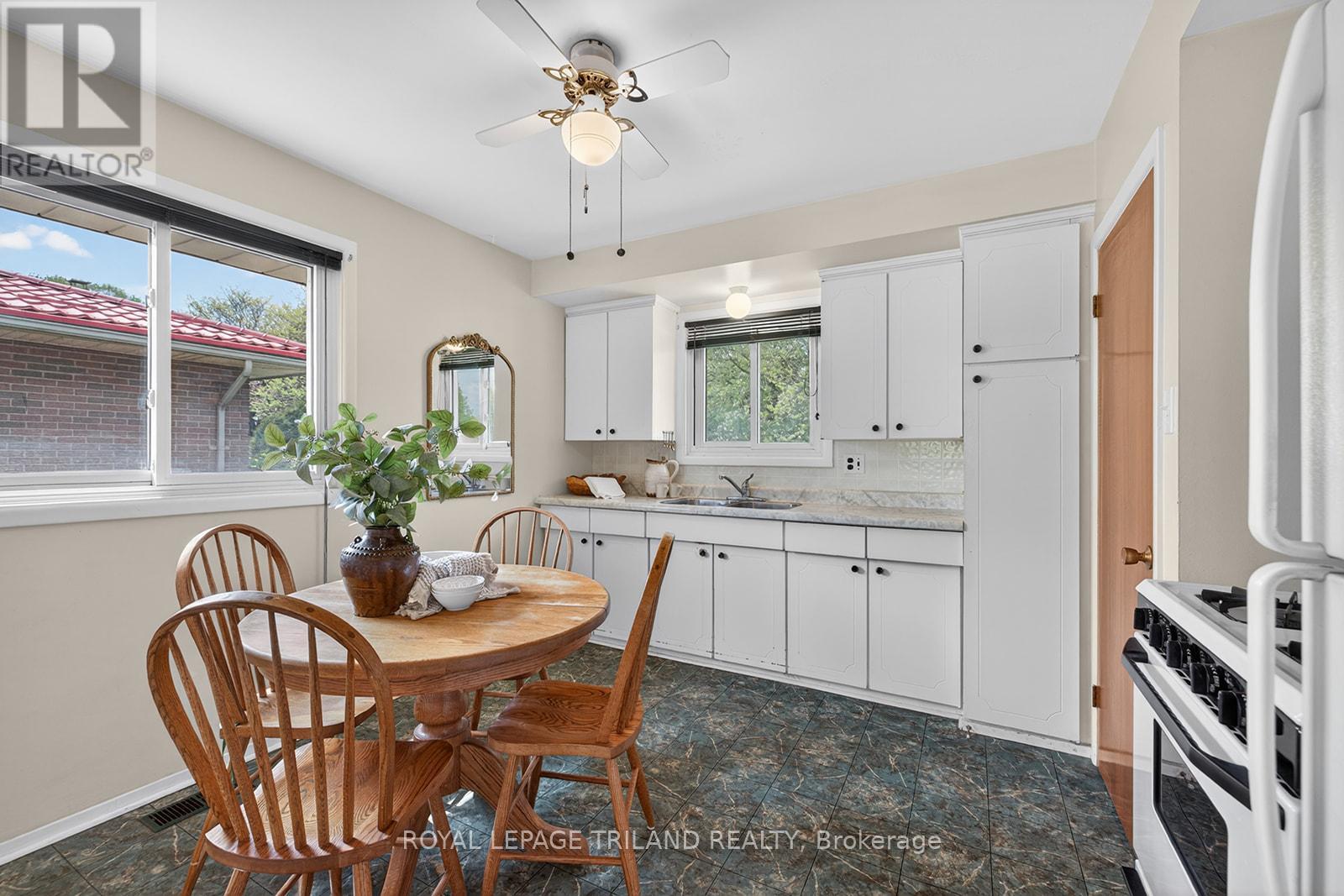 1026 CHIPPEWA DRIVE - 8