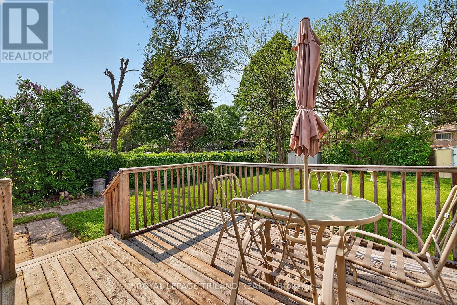 1026 CHIPPEWA DRIVE - 33