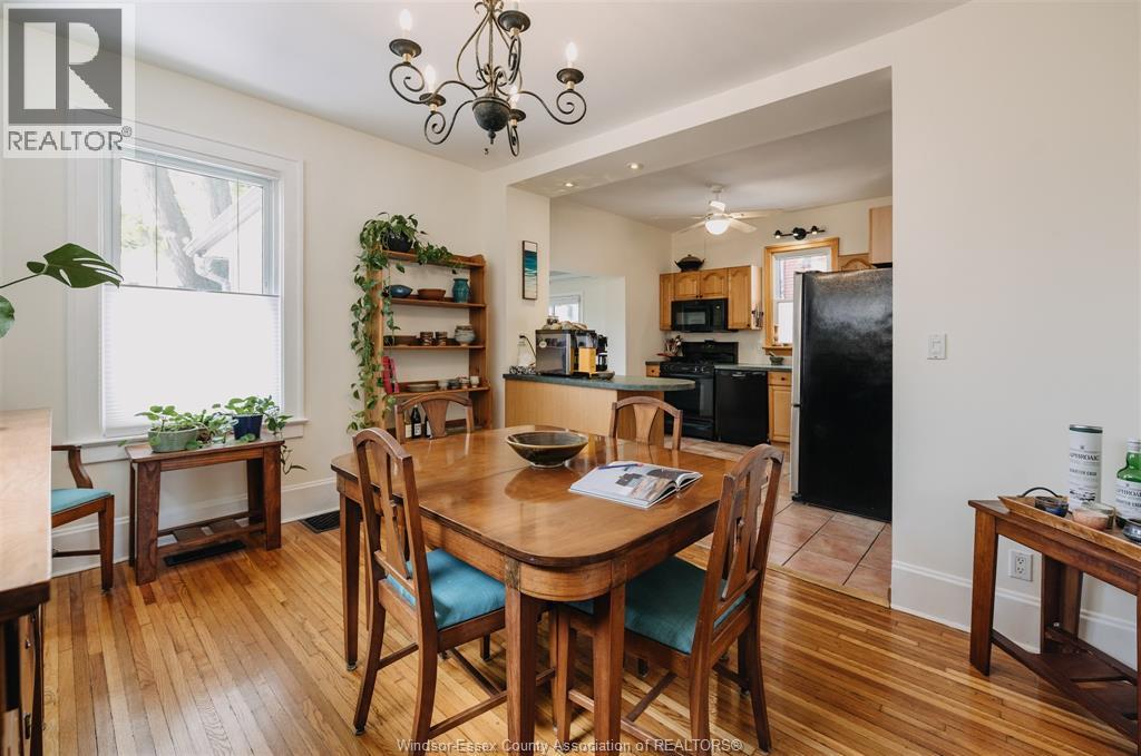 235 Oak AVENUE, Windsor, Ontario, N9A5E5 — Photo 7