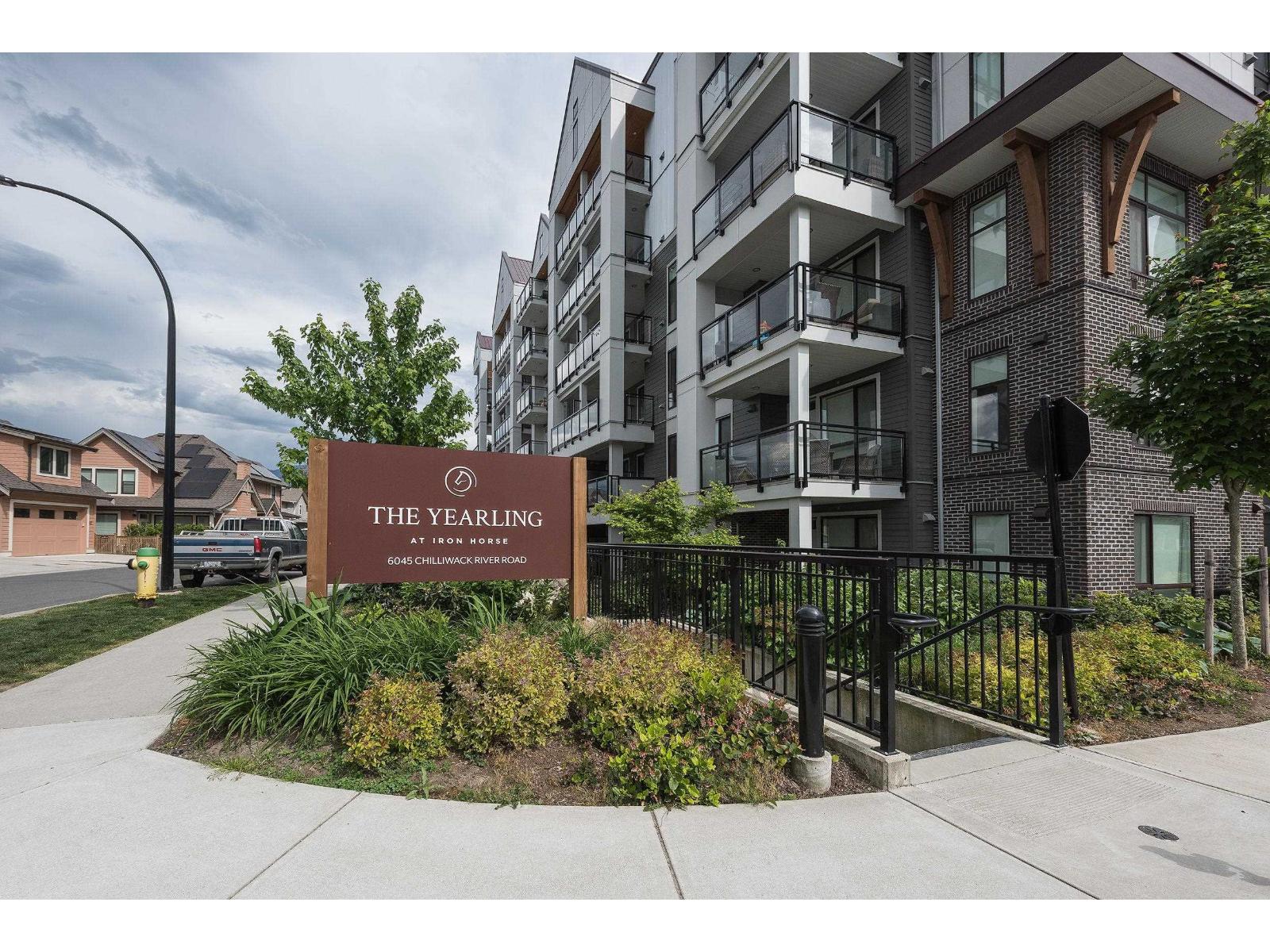 208 6045 CHILLIWACK RIVER Road - main photo