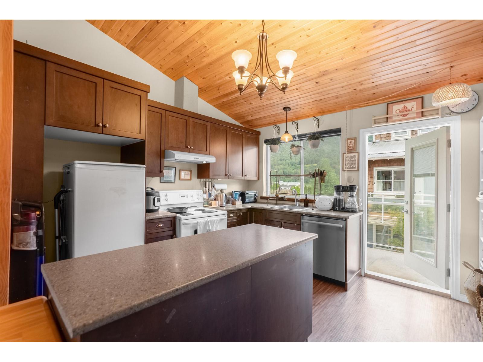 30 42312 YARROW CENTRAL ROAD, Yarrow, Yarrow