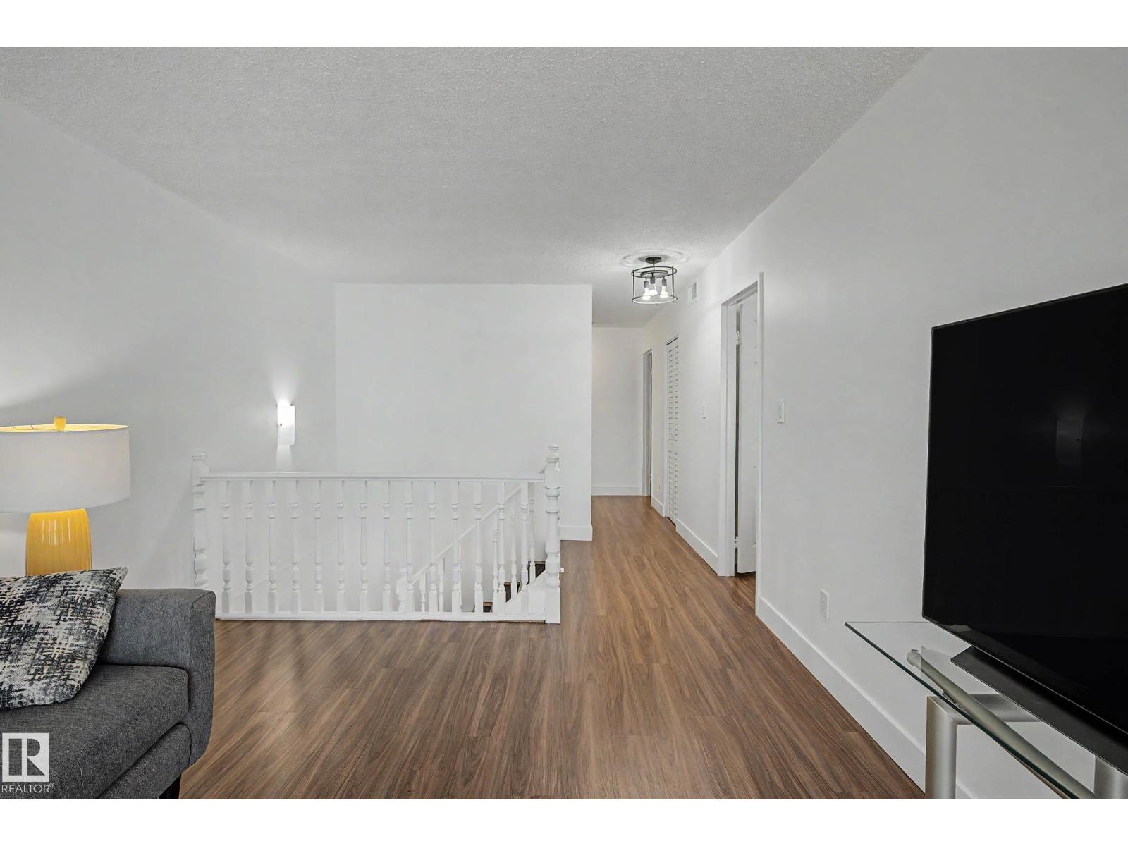 #1205 10045 118 ST NW - 34