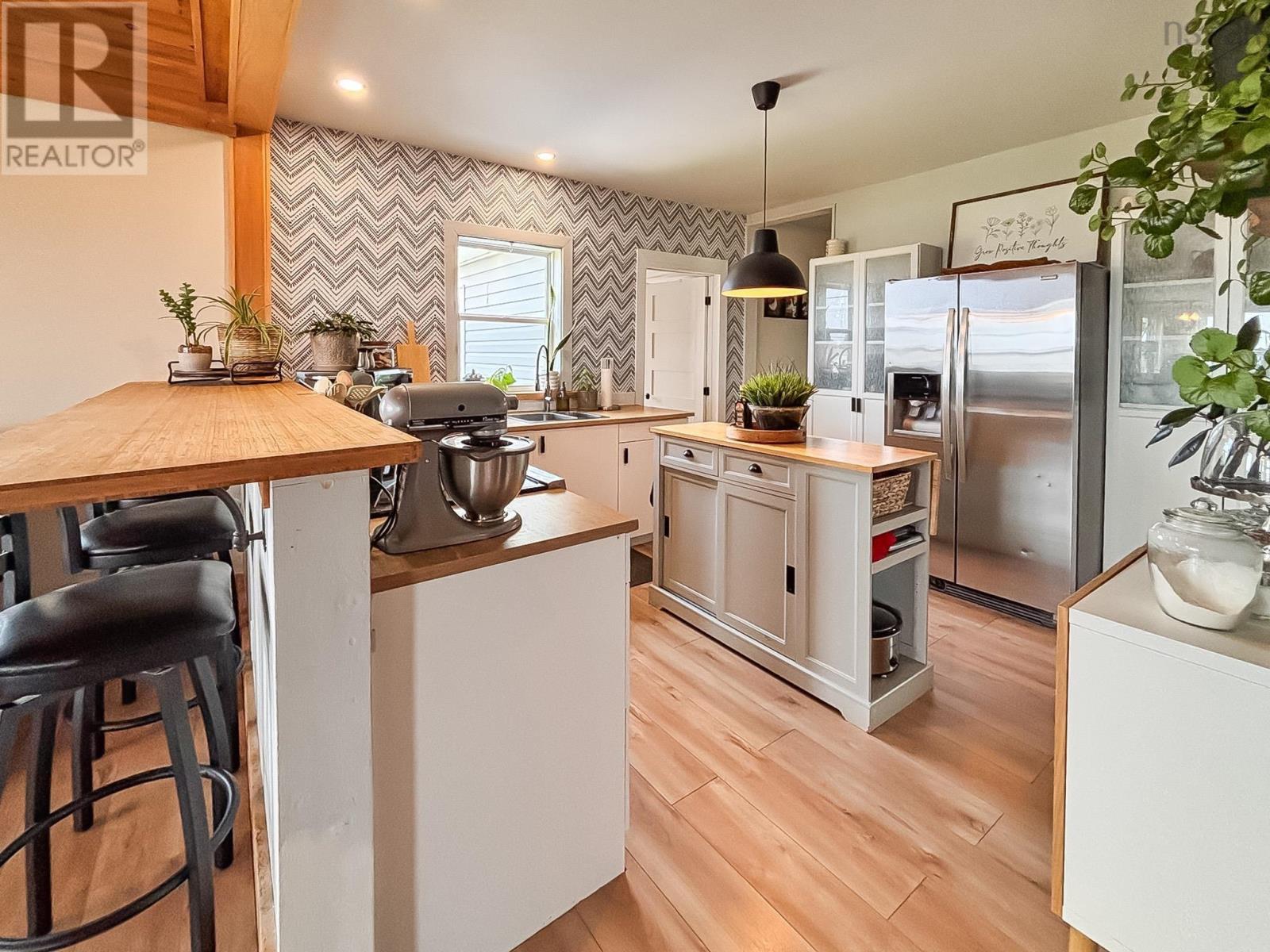Property 21 of 39 of 216 Long Cove Road