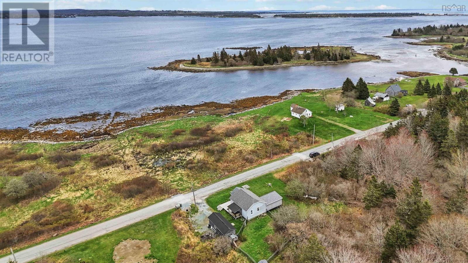 Property photo of 216 Long Cove Road