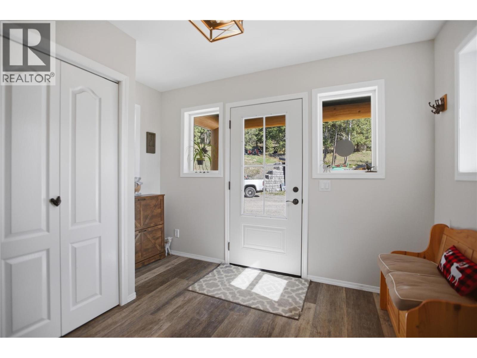 4205 Kristianson Road - 37