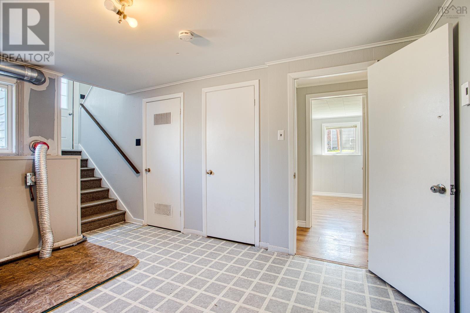 Property 39 of 50 of 96 Hillcrest Avenue