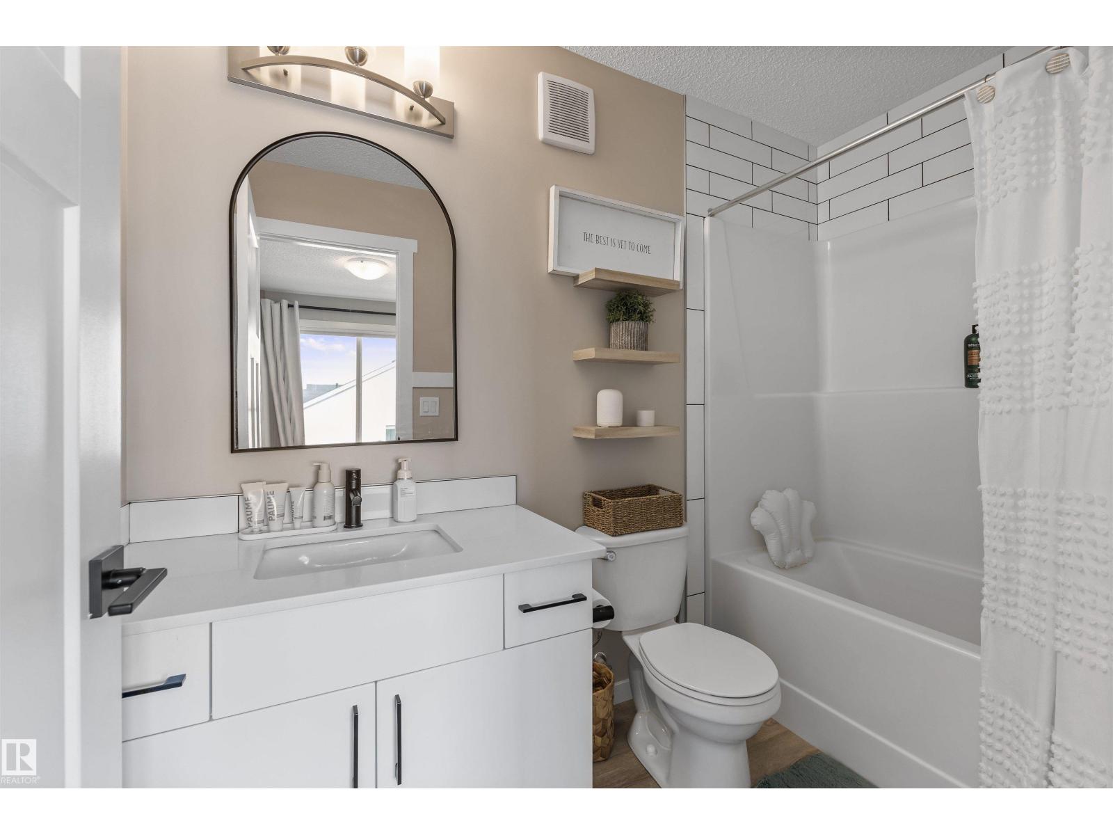 19220 27 AV NW - 25