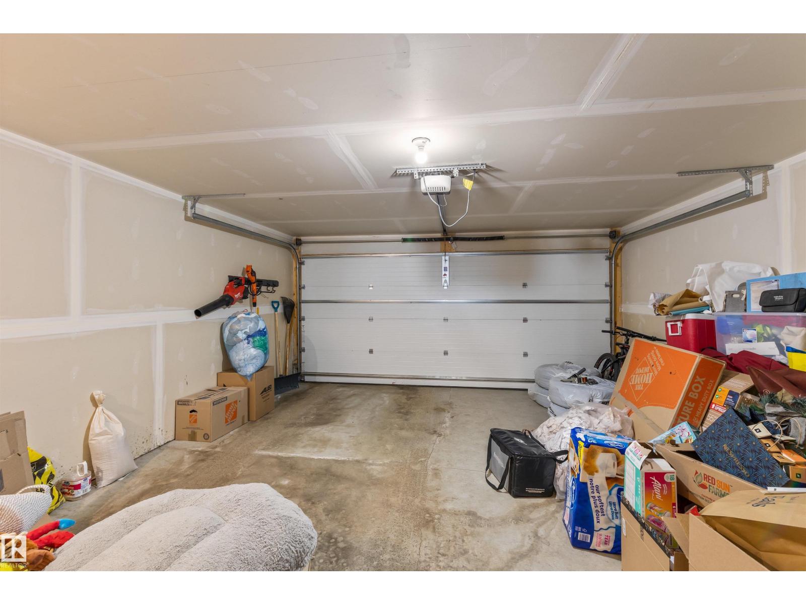 19220 27 AV NW - 30