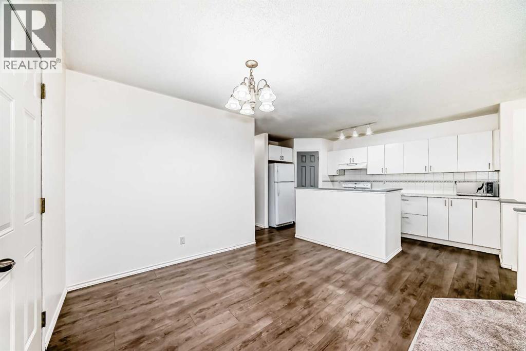 202 Saddlemead Green NE - 6