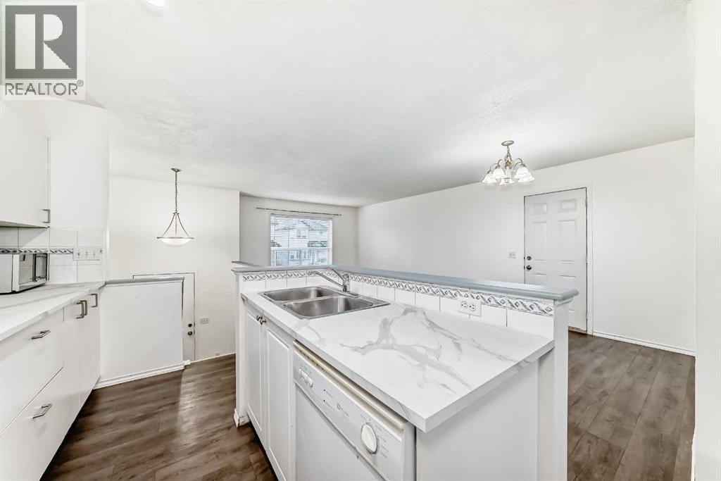 202 Saddlemead Green NE - 7