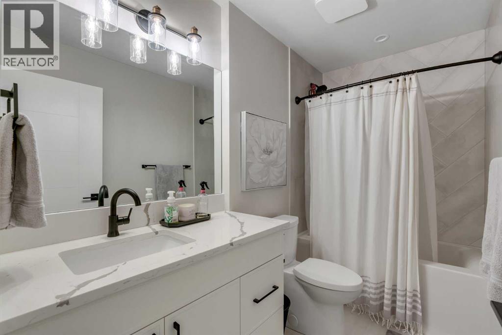 100 Elkton Close SW - 35