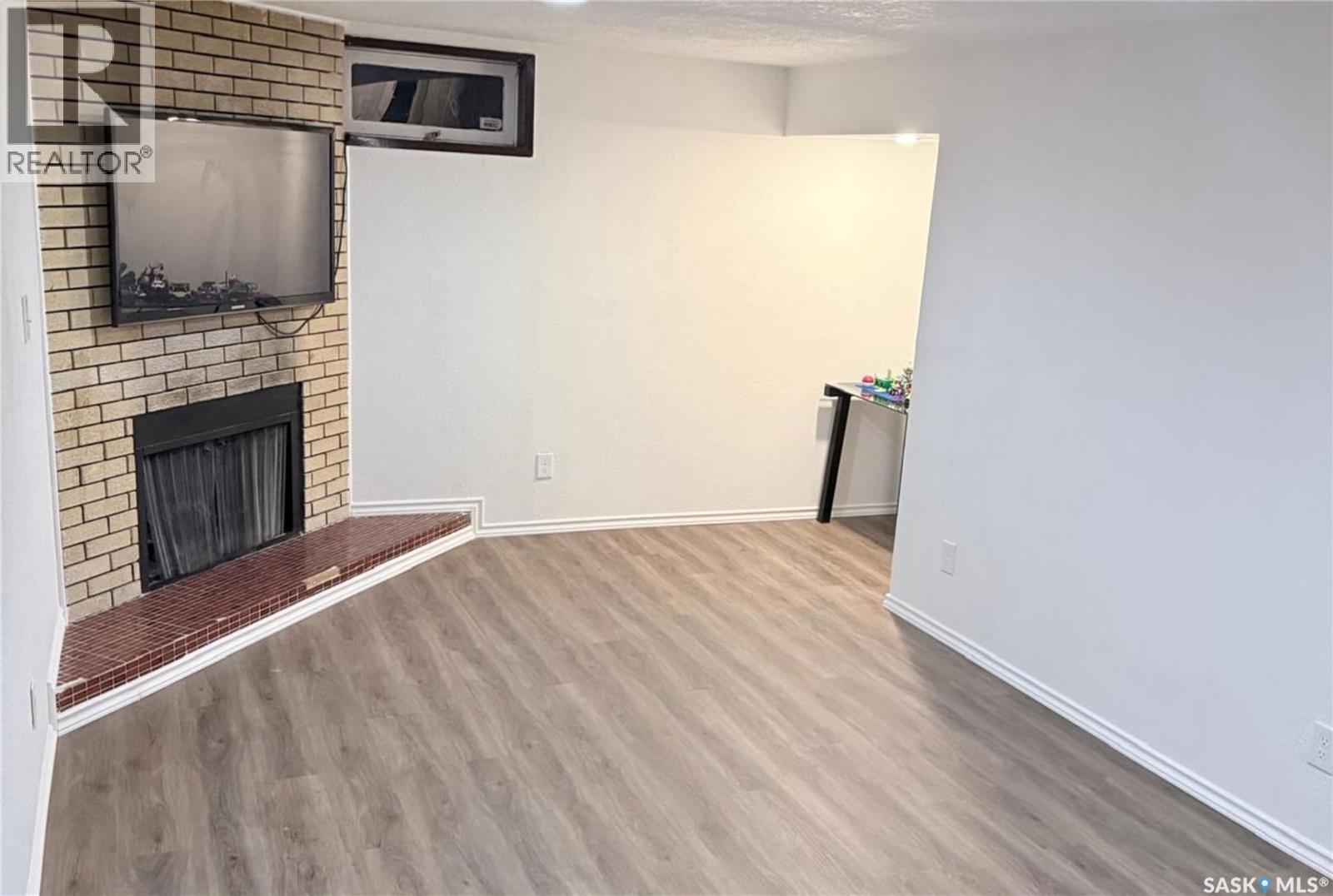1341 9th AVENUE N - 28