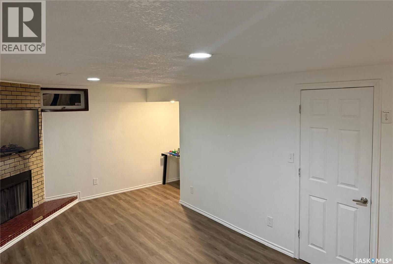 1341 9th AVENUE N - 30