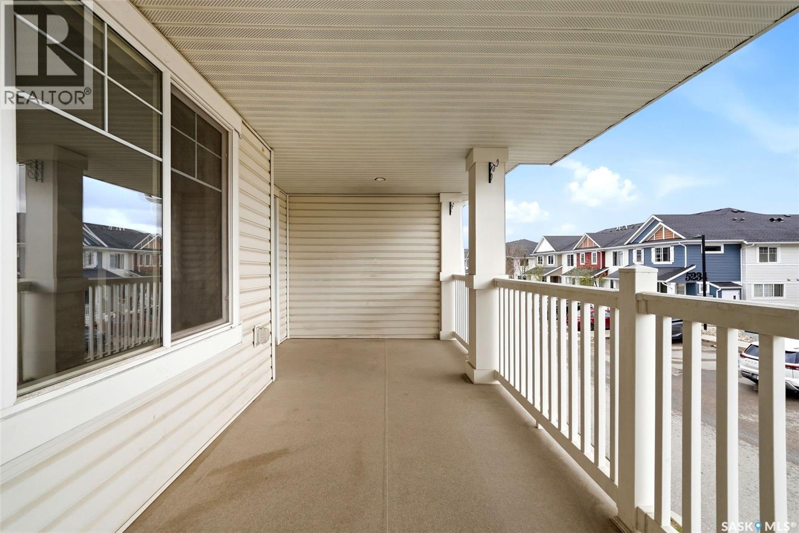 #92 5250 Aerodrome ROAD - 14