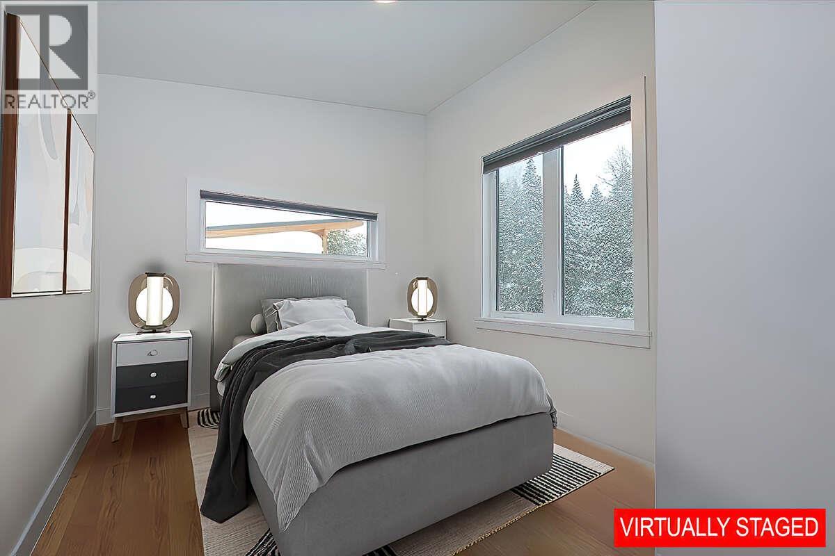 1126 CALDERA Road, Rossland