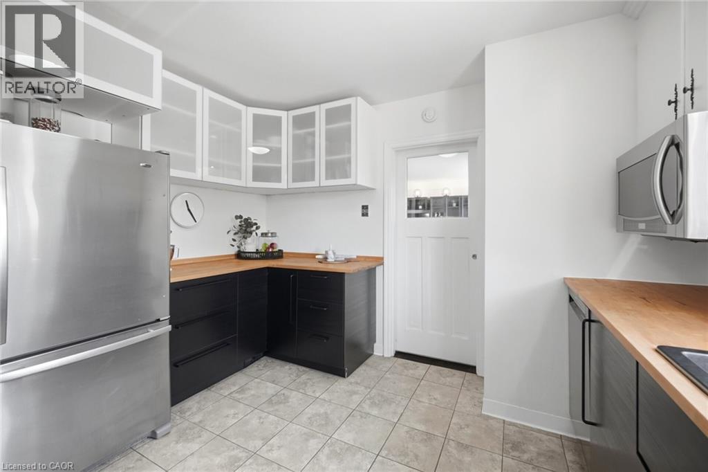 94 CLARENDON Avenue, Hamilton, Ontario, L9A3A3 — Photo 22
