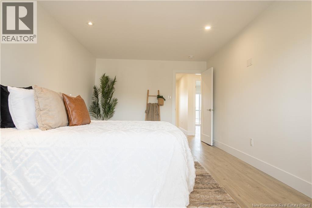 204 Dickey Boulevard - 31