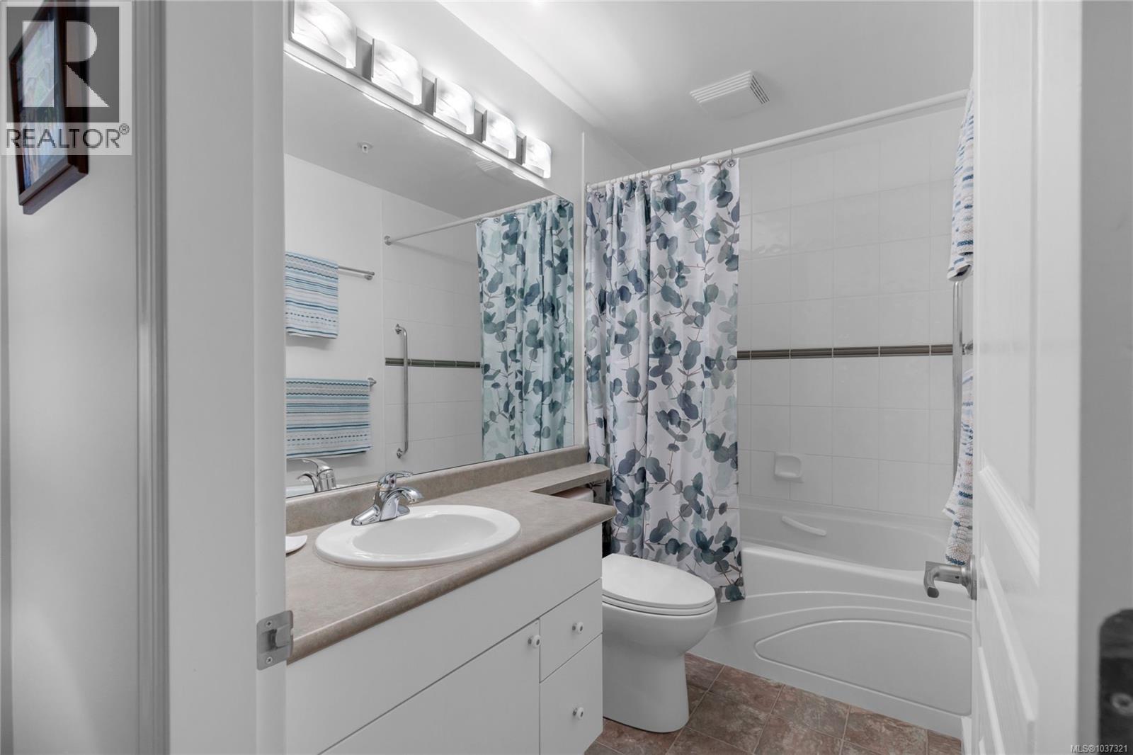 #412 5685 Edgewater Lane - 13