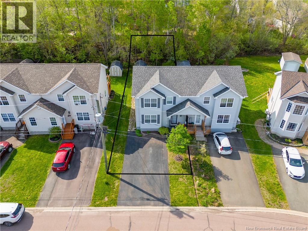 97 Merlot Crescent - Image 2