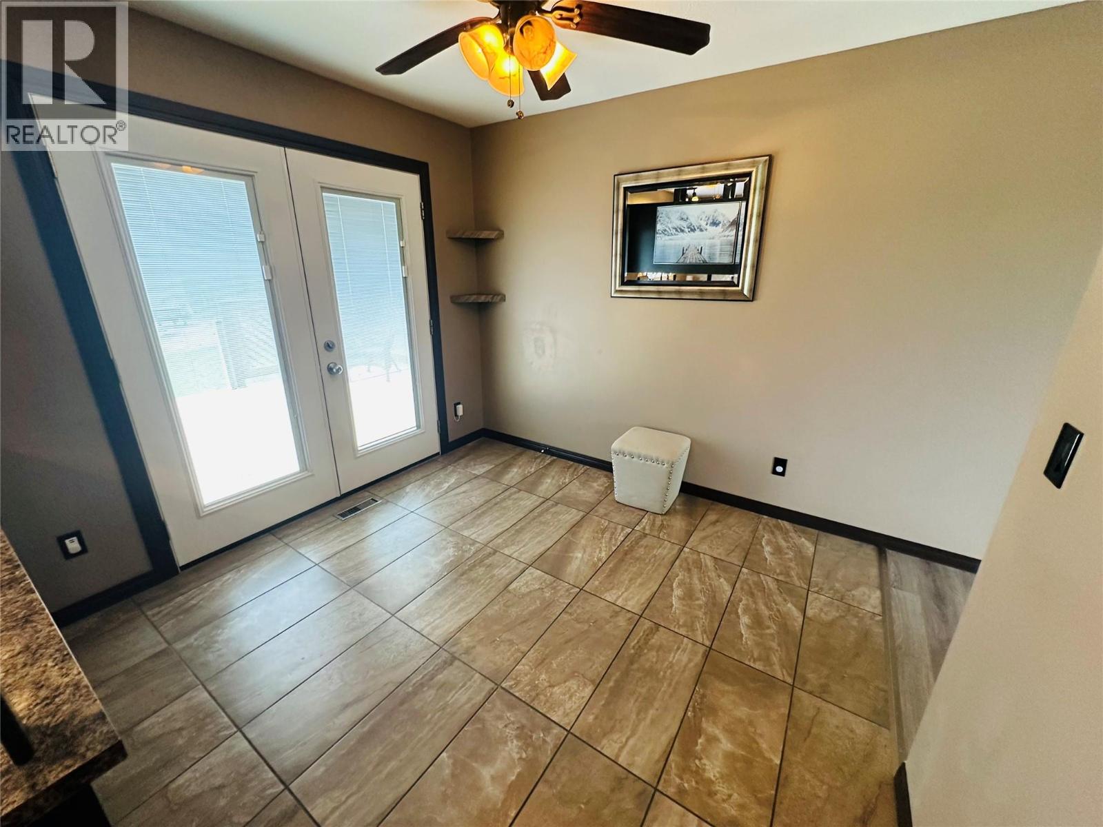 4557 Veterans Way, Chetwynd