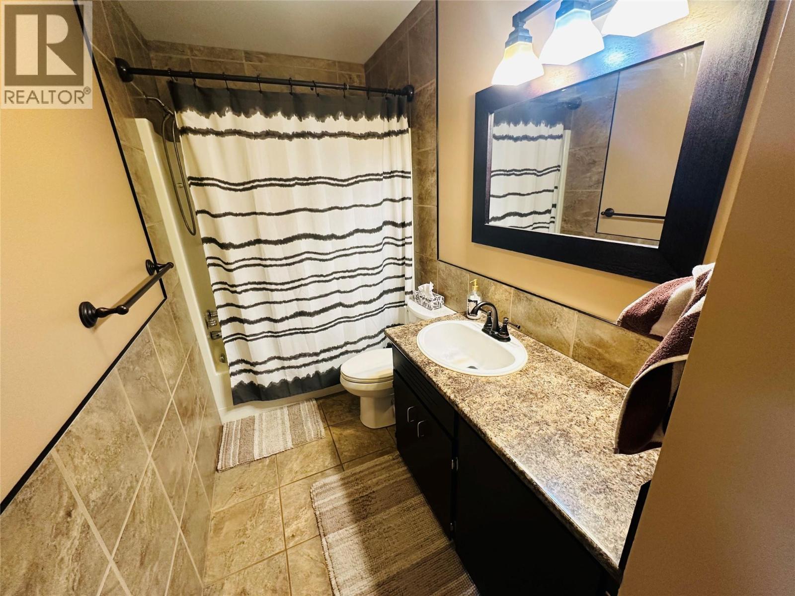 4557 Veterans Way, Chetwynd