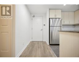 624 - 15 James Finlay Way, Toronto, ON M3M0B3 Photo 6