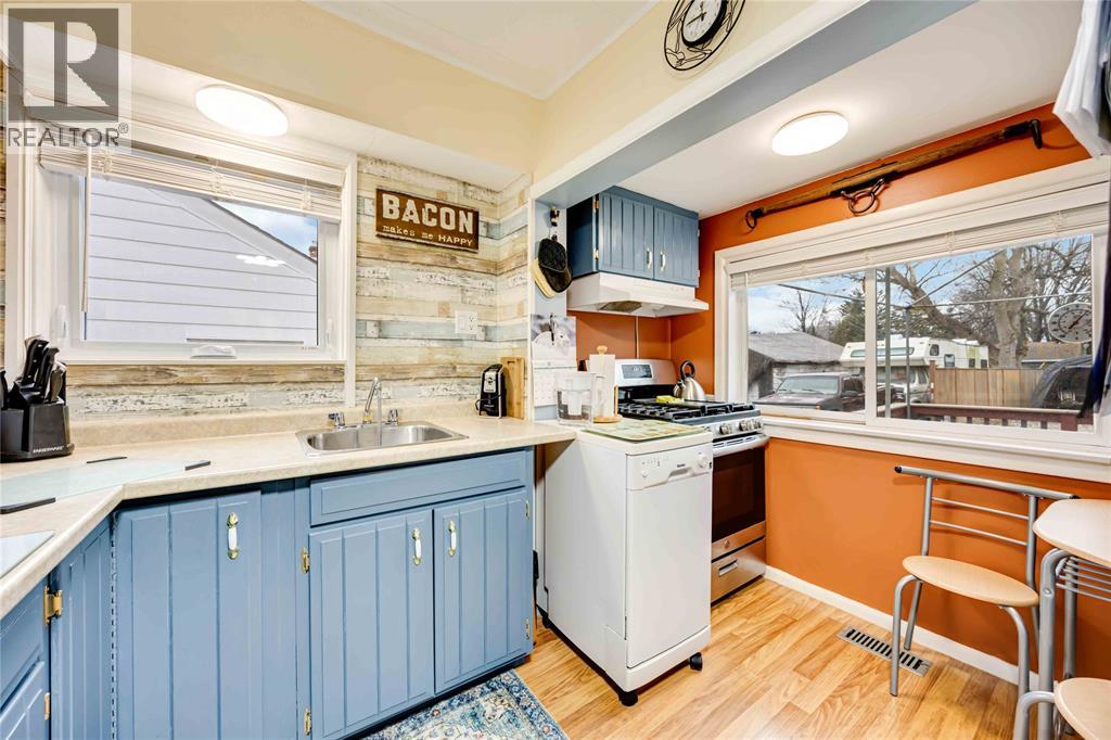 399 Mitton STREET South, Sarnia, Ontario, N7T3E8 — Photo 10