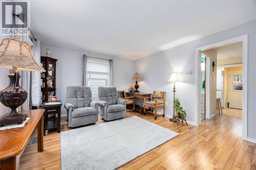 399 Mitton STREET South, Sarnia, Ontario, N7T3E8 — Photo 5
